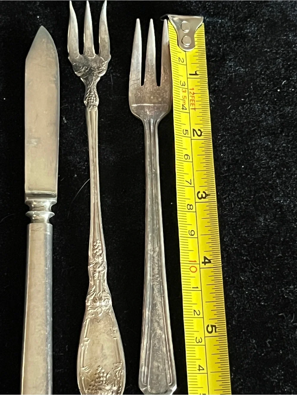Lot of 22 Vintage Silver Plated Silverware Cheese Fruit Knives, appetizer Forks